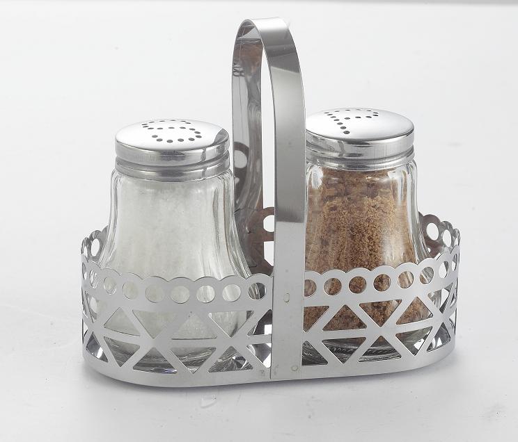 Glass salt and pepper shaker sets