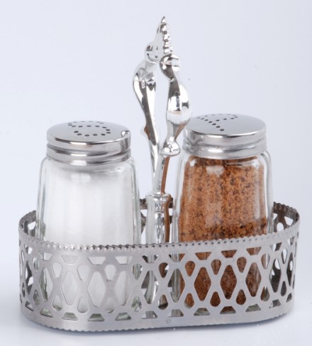 Glass salt and pepper shaker sets